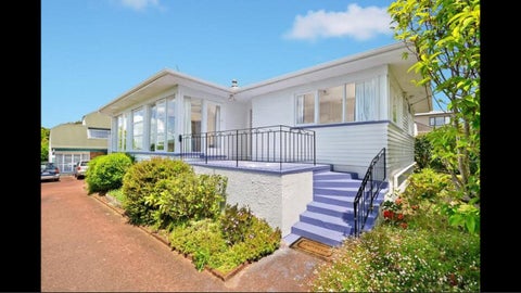 1/12 Holland Road, Hillcrest, Auckland