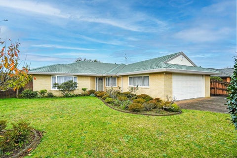 83 Rushgreen Avenue, Pahurehure, Papakura