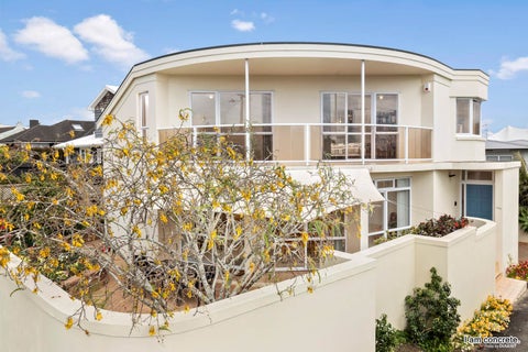 18A Temple Street, Meadowbank, Auckland