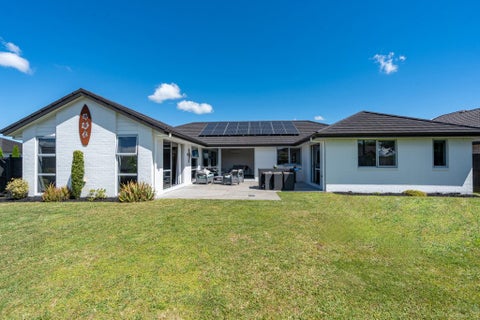 43 Batten Drive, Flagstaff, Hamilton