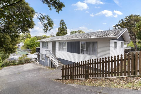 95 Mountbatten Avenue, Hillcrest, Auckland