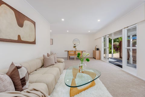 30 Barlow Place, Chatswood, Auckland