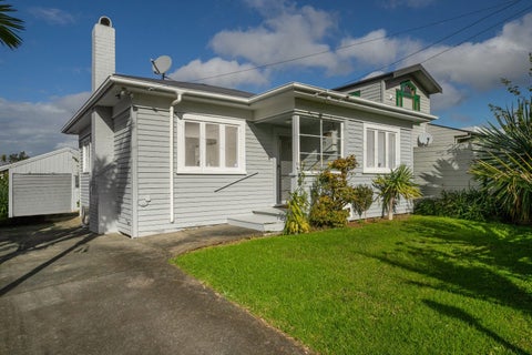 79 Harbour View Road, Point Chevalier, Auckland