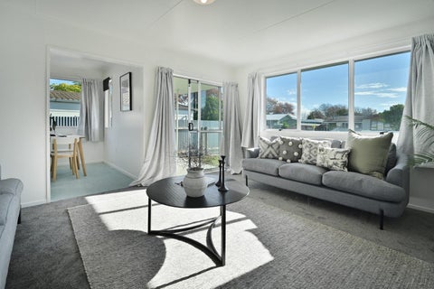 2/85 Diaz Drive, Flaxmere, Hastings