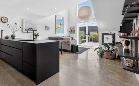 48D SYDNEY STREET, PETONE, LOWER HUTT