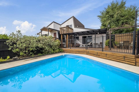1 Waitawa Place, Lynmore, Rotorua
