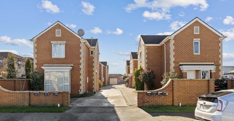 12 George Street, Richmond