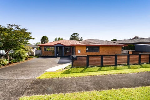 19 Ashmore Drive, Frankleigh Park, New Plymouth