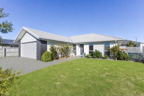 15 Midlane Crescent, Appleby, Richmond