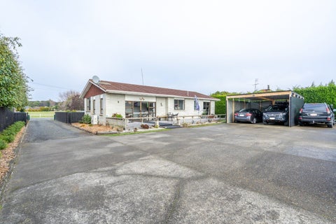 240 Dunns Road, Otatara
