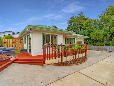 74B Mazengarb Road, Paraparaumu Beach, Paraparaumu