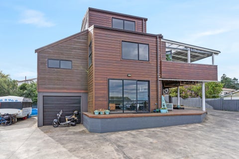 108 Chevron Crescent, Whangamatā