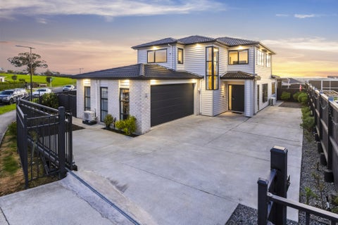 76 Twin Parks Rise, Papakura, Papakura