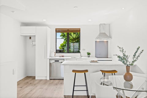 2/25 Rossmay Terrace, Kingsland, Auckland