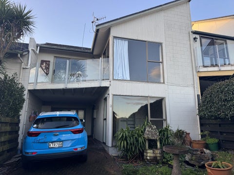 3/22 Mariposa Crescent, Birkenhead, Auckland