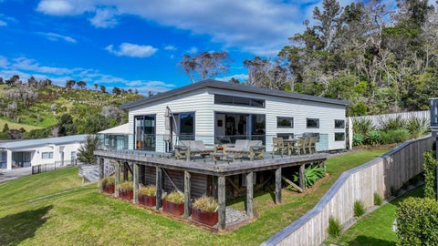 20 Ross Place, Whiritoa, Waihi