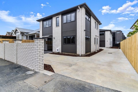 15A Sunnyvale Road, Greenlane, Auckland
