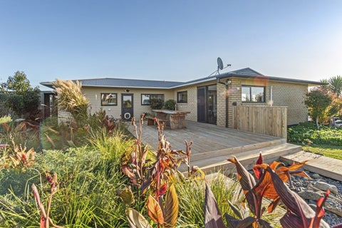 37 Upper Pitone Road, Pitone, New Plymouth