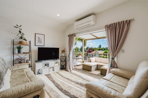 1211B Victoria Street, Whitiora, Hamilton