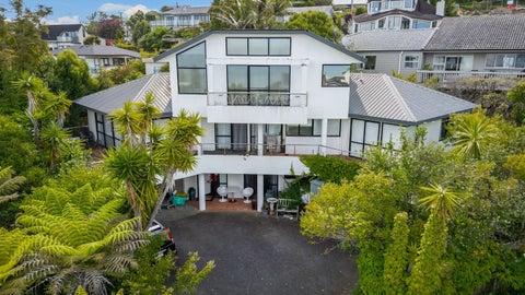 2/8A Oban Road, Browns Bay, Auckland