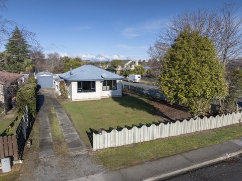 12 Sutherland Street, Te Anau, Te Anau