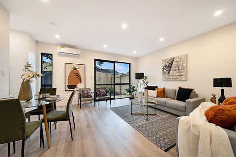 2/103 Portage Road, New Lynn, Auckland
