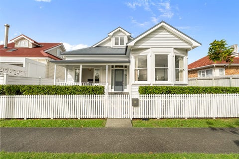 35 Renfrew Avenue, Sandringham, Auckland