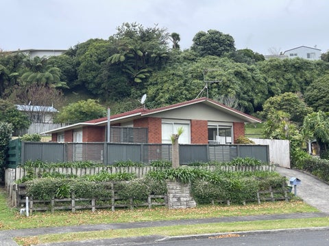 17 Heaphy Street, Westown, New Plymouth