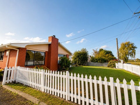 8 Humffrey Street, Grovetown, Blenheim