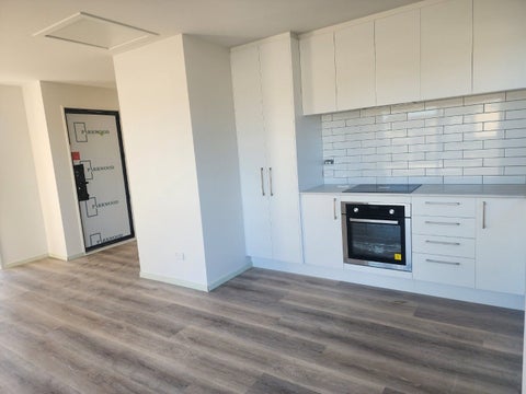 24 Stackwood Avenue, Woodend, Woodend