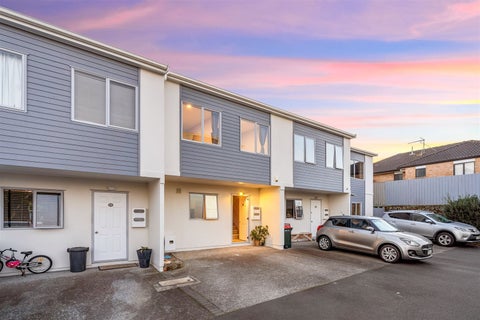 21/218 Captain Springs Road, Onehunga, Auckland