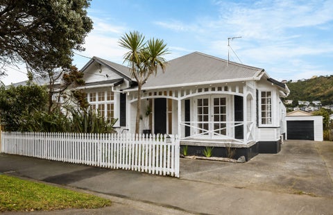 202 Clyde Street, Island Bay, Wellington