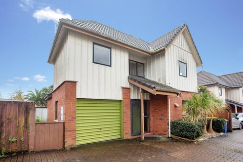 2/24 Miro Street, New Lynn, Auckland
