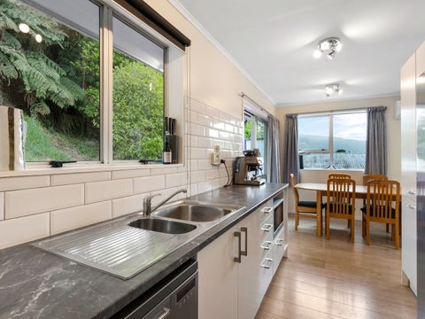13 Harold Grove, Stokes Valley, Lower Hutt