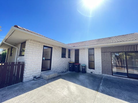 2 Resolution Place, Bryndwr, Christchurch