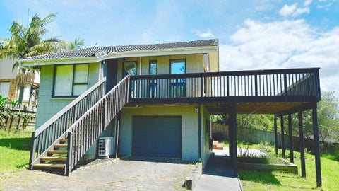 12 Pine Terrace, Howick, Auckland