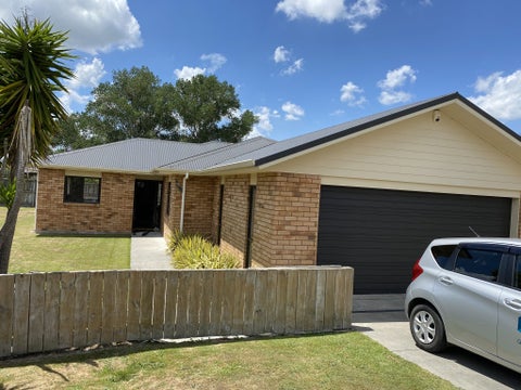 18 Landmark Court, Huntington, Hamilton