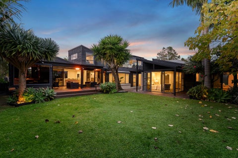 6 Birchwood Grove, Greenhithe, Auckland