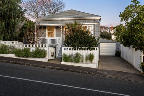 4 Larchwood Avenue, Westmere, Auckland