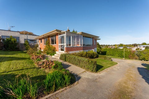 24 Hill View Crescent, Highfield, Timaru