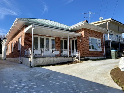 8 Woodford Road, Mount Eden, Auckland