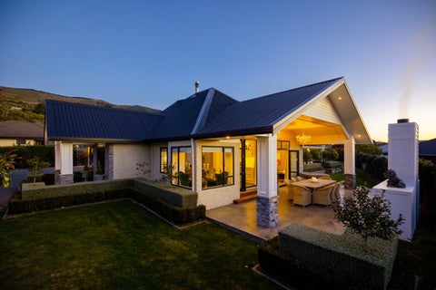 32 Concordia DR, Richmond, Richmond