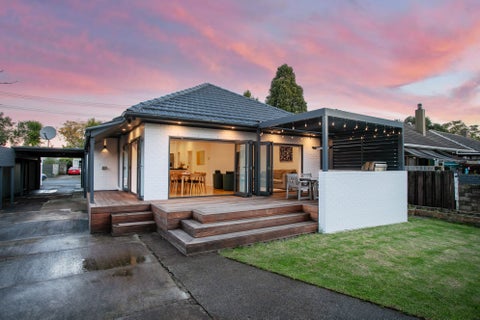 7 Humariri Street, Point Chevalier, Auckland