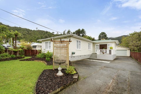 14 Lowry Crescent, Stokes Valley, Lower Hutt