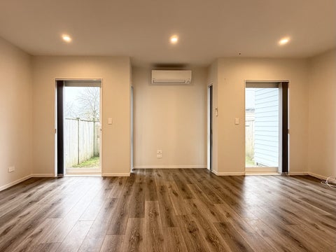 6 Riroriro Close, Papakura, Papakura