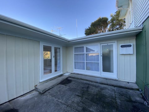 4 Trojan Crescent, New Lynn, Auckland
