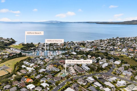 2/35 Rangitoto Terrace, Milford, Auckland