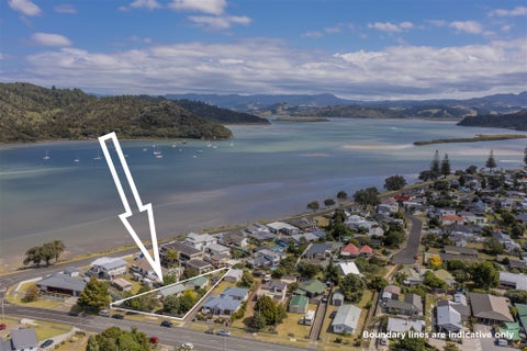 2 South Highway East, Whitianga