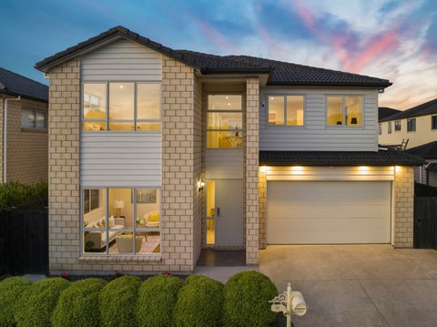 17 Hughs Way, Flat Bush, Auckland