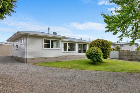 52 Eighty Eight Valley Road, Wakefield